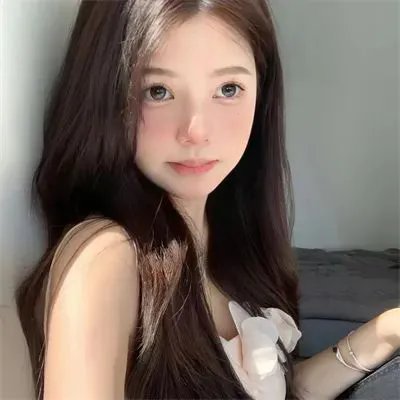 海边的白房子